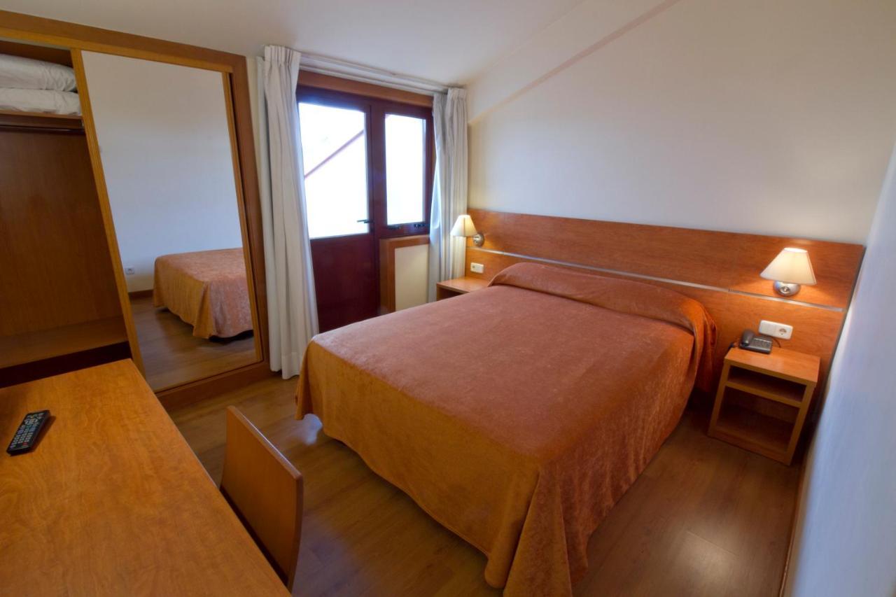 Hotel Torques Bergondo Exterior photo